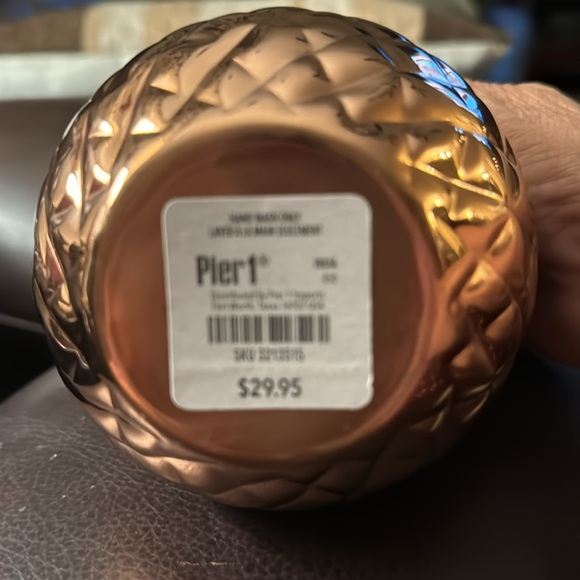 Pier 1 Pineapple Cocktail Shaker Rose Gold NWT - Picture 5 of 5